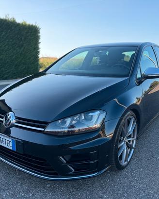 Volkswagen Golf 7 R 2.0 TSI 4motion DSG