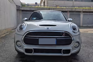 Splendida Mini Cooper SD 5p  super accessoriata.