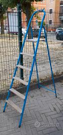 scala in ferro e legno