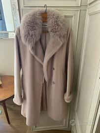 Splendido Cappotto Artigianale Beige in 100% Lana