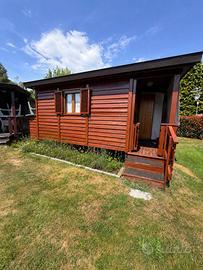 Cassetta in legno in camping 7 camini Gignese