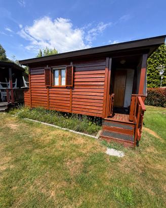 Cassetta in legno in camping 7 camini Gignese