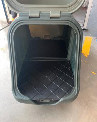 Tow box