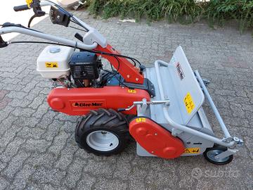 TRINCIA OLEOMAC MODELLO WB 65