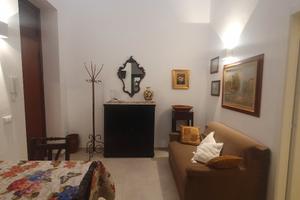 Zona Politeama bivani arredato