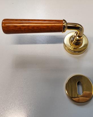 Maniglie inserto in legno / Finitura oro lucido