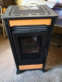 Stufa a pellet Ravelli