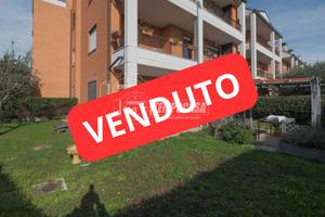 BILOCALE CON GIARDINO, CANTINA E POSTO AUTO