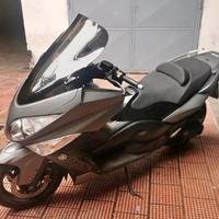 Yamaha Tmax 500