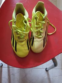 scarpe con tacchetti bambino 