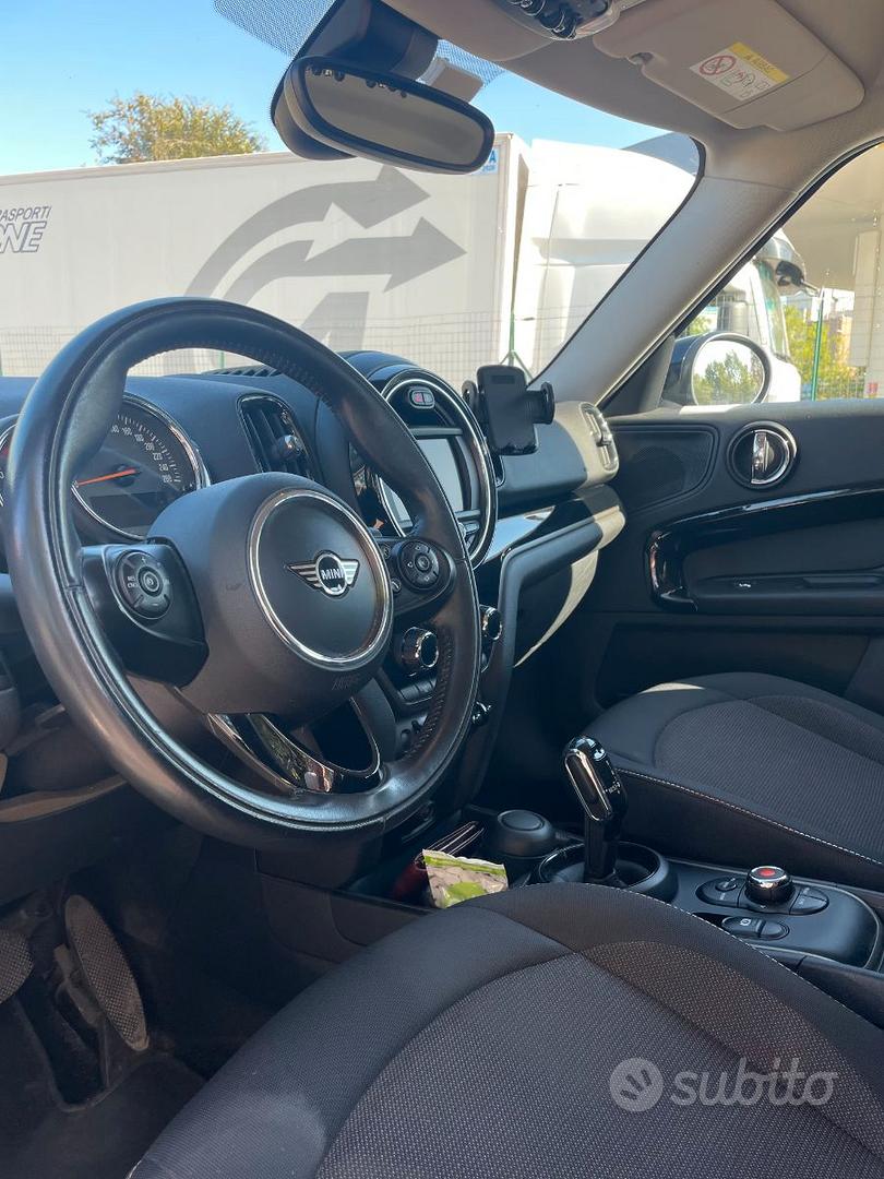 Mini Countryman 2019 photo 4