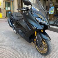 Yamaha T-Max 560 Tech Max unipro 2022