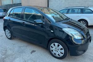 Toyota Yaris 1.3 3 porte Sol