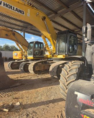 Escavatore New Holland 485