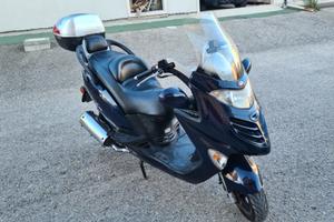 Kymco Grand Dink 250 - 600 euro trattabili
