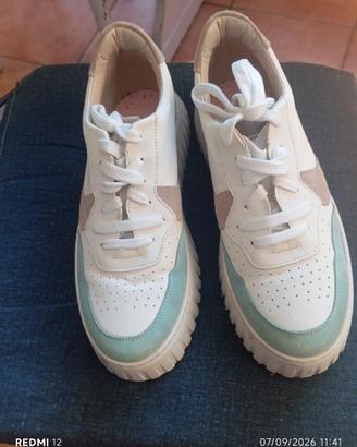 scarpe sportive 