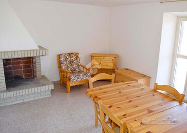 CASA SEMINDIPENDENTE A TAGLIACOZZO