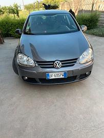 golf  5  1600 cc con impianto GPL