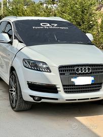Audi Q7 Sportline 3.0 TDI quattro - navi 10 - led