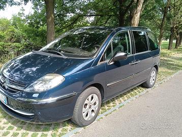 C8 dal motore eccezionale