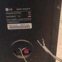 Set casse audio stereo e subwoofer