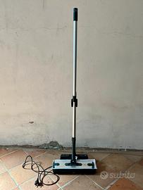 Polti Moppy sistema lavapavimenti a vapore