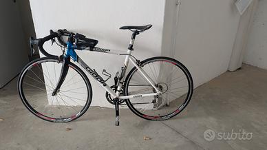 Bici da corsa Guida, cambio Campagnolo Veloce