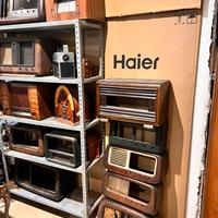 Radio d’epoca :  mobili, chassis, manopole