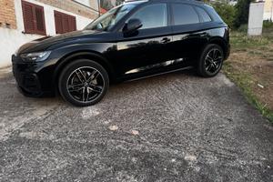 AUDI Q5 35 TDI