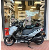 Yamaha X-Max 300 Tech Max +, soli 29 km! Garanzia 