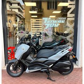Yamaha X-Max 300 Tech Max +, soli 29 km! Garanzia 