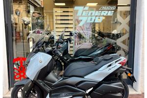 Yamaha X-Max 300 Tech Max +, soli 29 km! Garanzia 