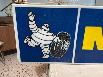 Insegna luminosa pubblicitaria michelin vintage