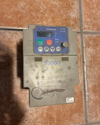 Inverter Hitachi SJ200 0,75kW 400V