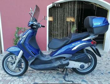 Piaggio Beverly 250