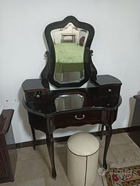 Arredamento vintage toilette da camera