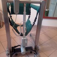 Sollevatore mobile Sollievo per anziani e disabili