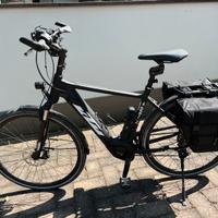 E-bike KTM Macina Sport 510, soli 800KM, taglia M