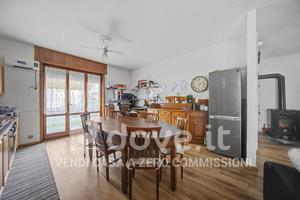 Casa indipendente Via Roma, 28, 36030, San Vito di