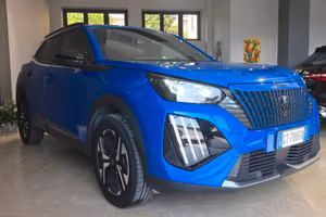 Peugeot 2008 BlueHDi 130 S&S EAT8 Allure