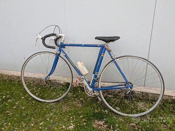Bicicletta da corsa d'epoca Colnago sport