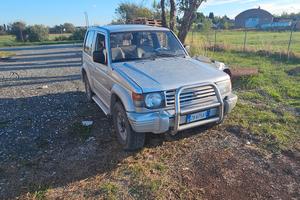 pajero v20 marciante non revisionabile leggi bene