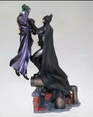 action figure diorama BATMAN vs JOKER ARKHAM ORIGI