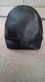 Zaino nero donna similpelle
