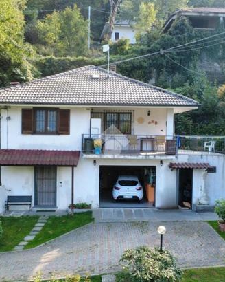 CASA INDIPENDENTE A VAL DI CHY