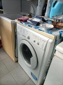 Lavatrice Indesit 