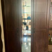 Armadio con 3 ante e specchio