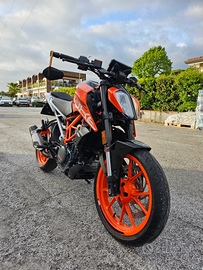 Ktm duke 390