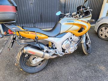 Yamaha tdm 850