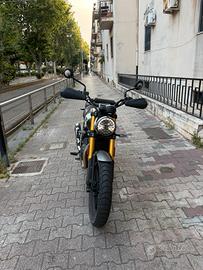 Triumph Scrambler 400 X – Pari al nuovo